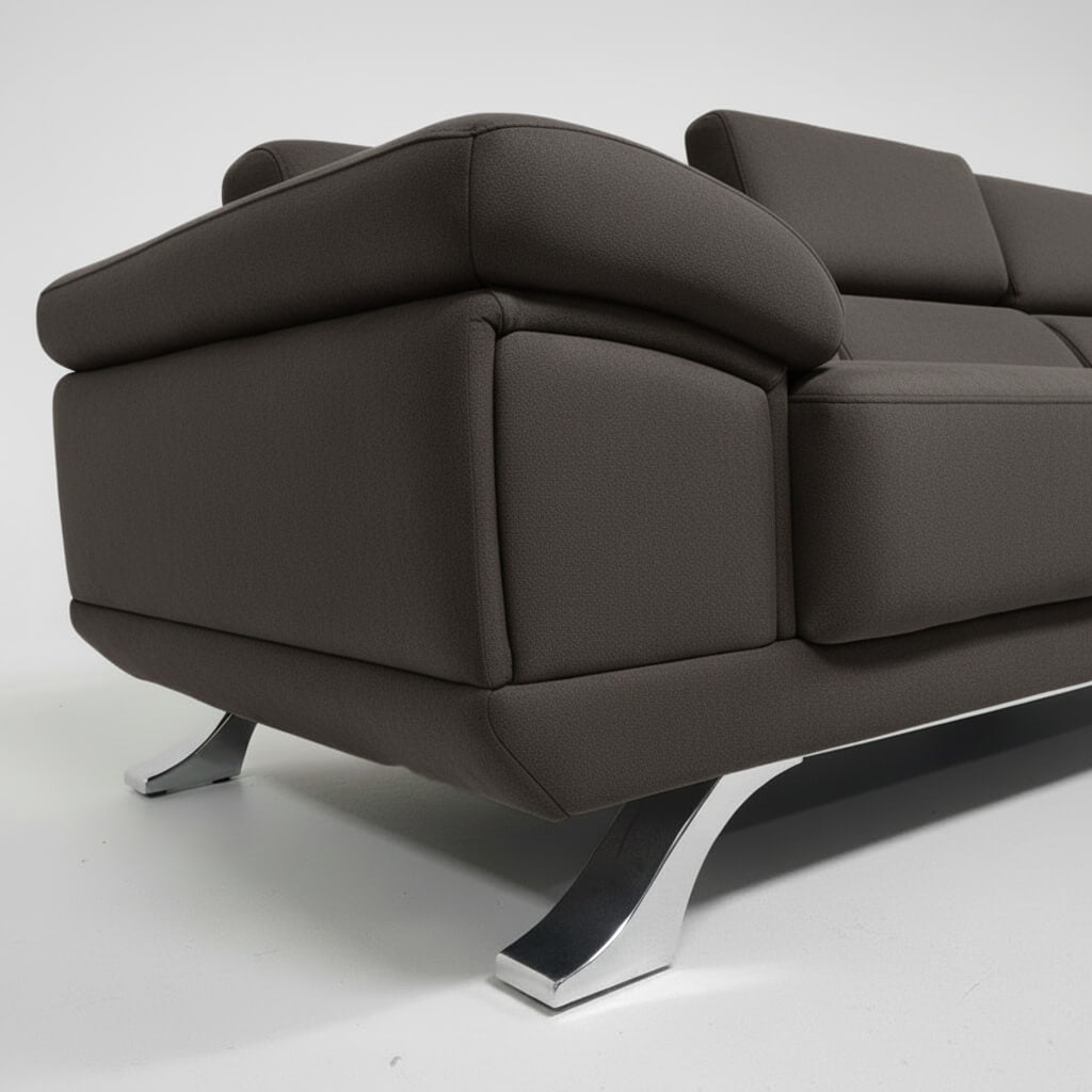 Κοντινό πλάνο στο μοντέρνο πόδι inox και το ύφασμα του καναπέ Δανάη σε ανθρακί χρώμα / Danae Grey Brown