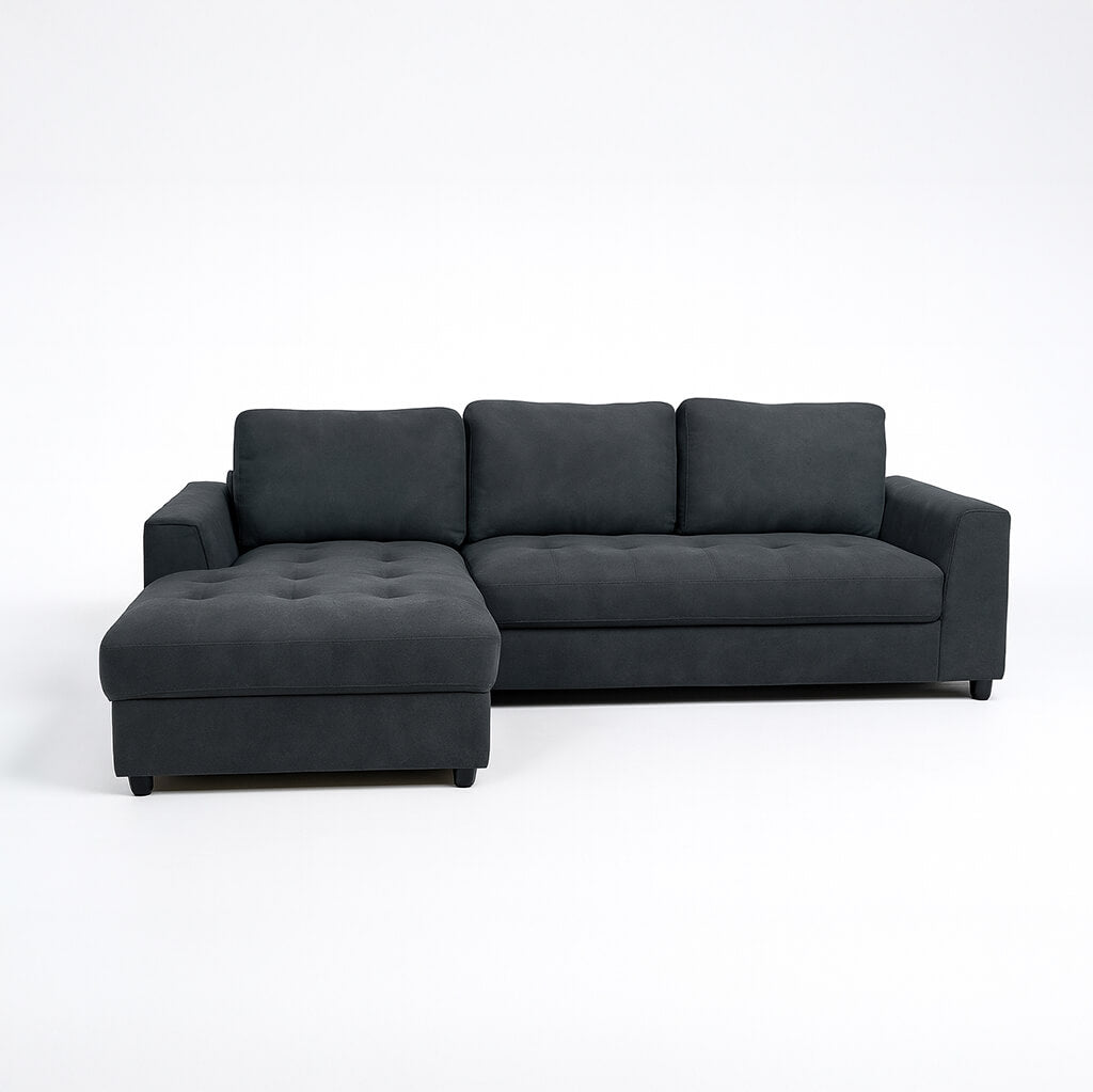 Γωνιακός καναπές Sofia με σεζλόνγκ – μικροΐνες – γκρι – σε λευκό φόντο / Grey