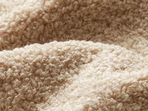 irelia armchair / Ivory