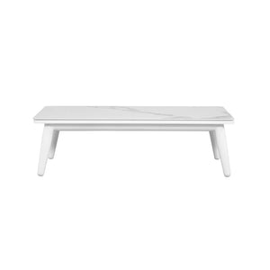 שולחן סלון חוץ מלבני Abella עם משטח Sintered Stone ושלדת אלומיניום לבנה, על רקע לבן.