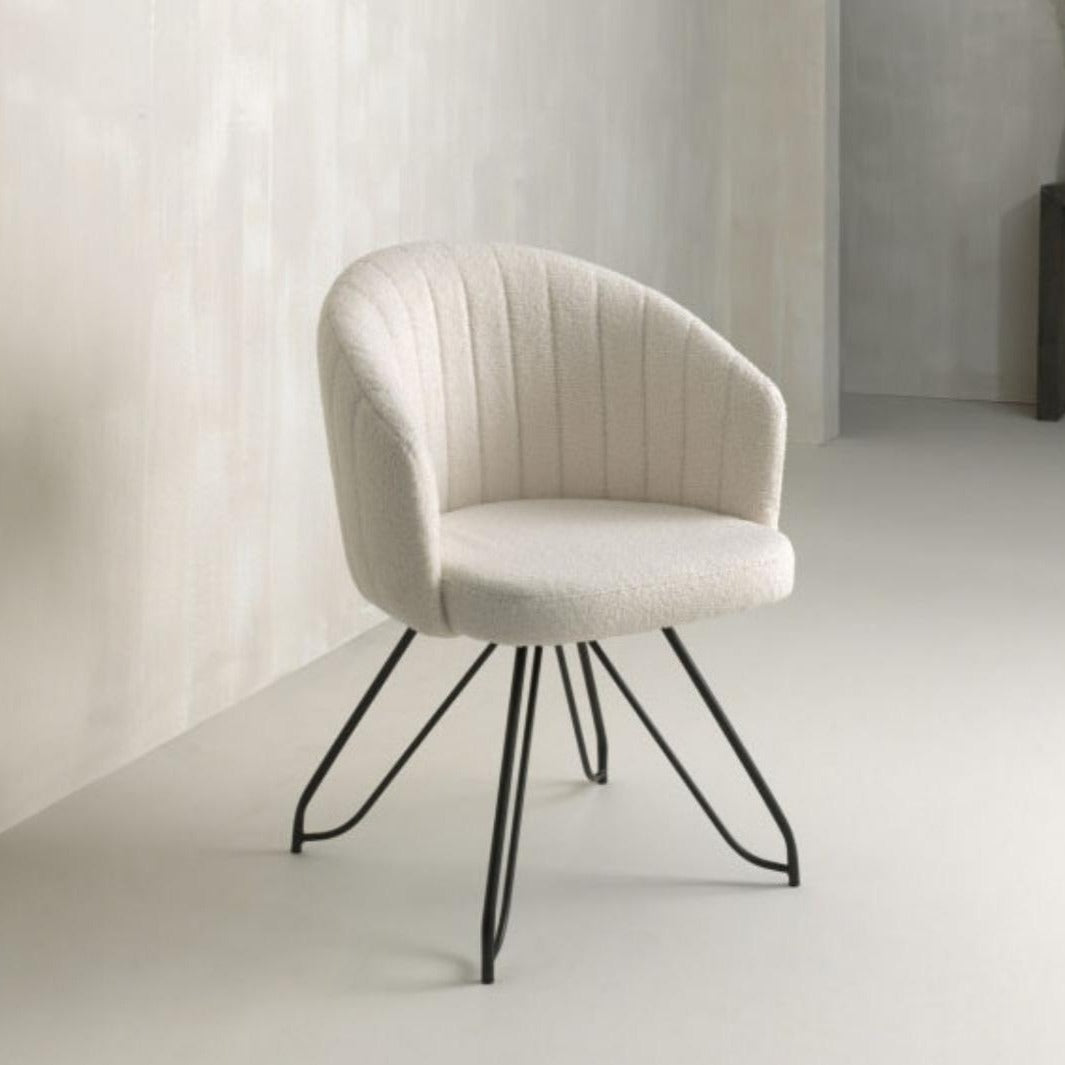 boucle white dining chair / White