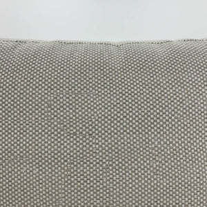 Close-up of the texture of the beige fabric used on the Atlanta sofa / Beige