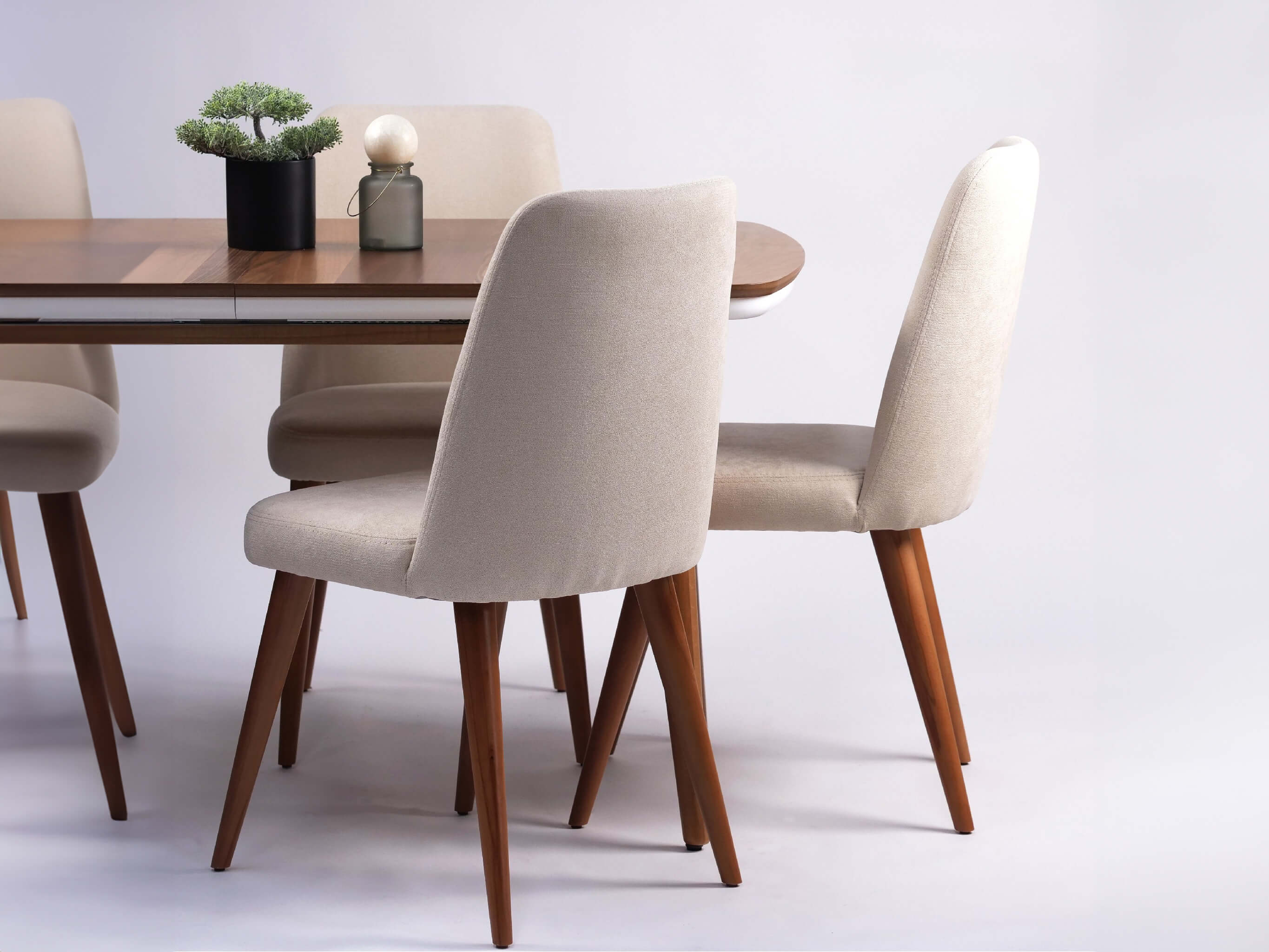 opera dining table - Lux Furniture