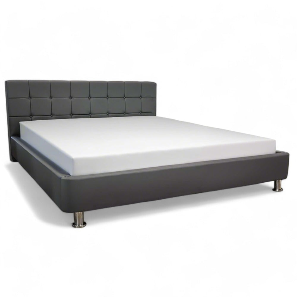מיטה מרופדת מודרנית קליו | Lux Furniture